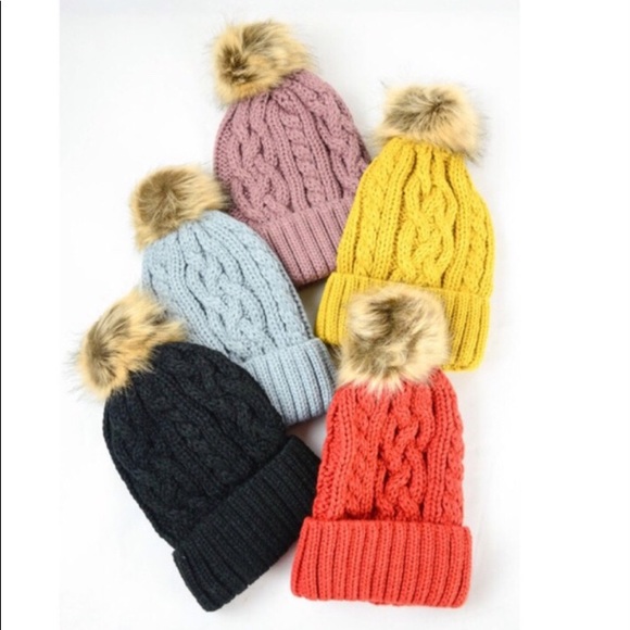 Mauve Cable Knit Pom Pom Beanie Hat - Picture 3 of 3